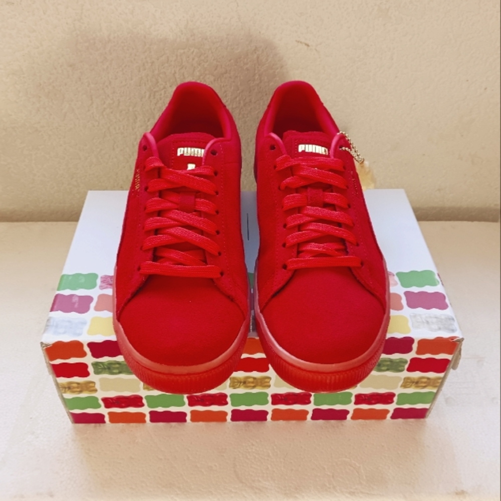 Puma - Picture 2 of 4